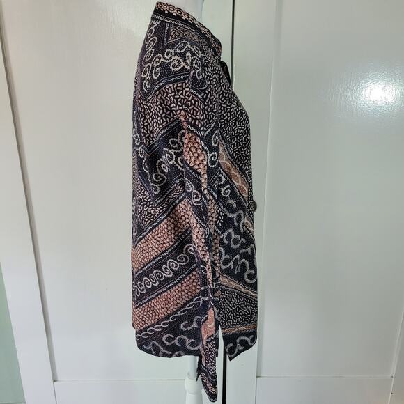 Lotus Size EST M	Mixed Pattern Long Sleeve Button Up Mandarin Collar Elegant - Picture 9 of 9